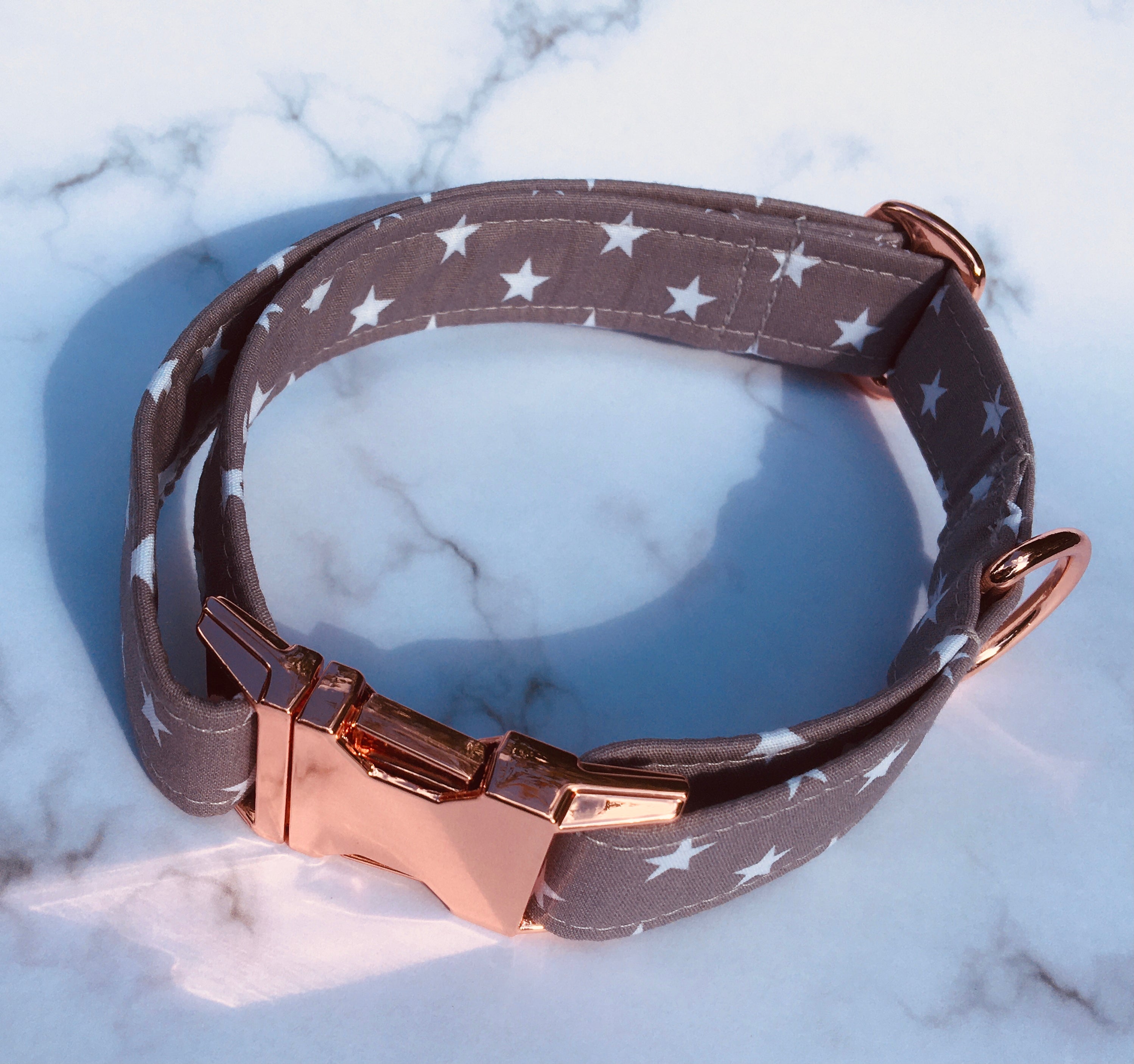 "Super-Star" Print Collar