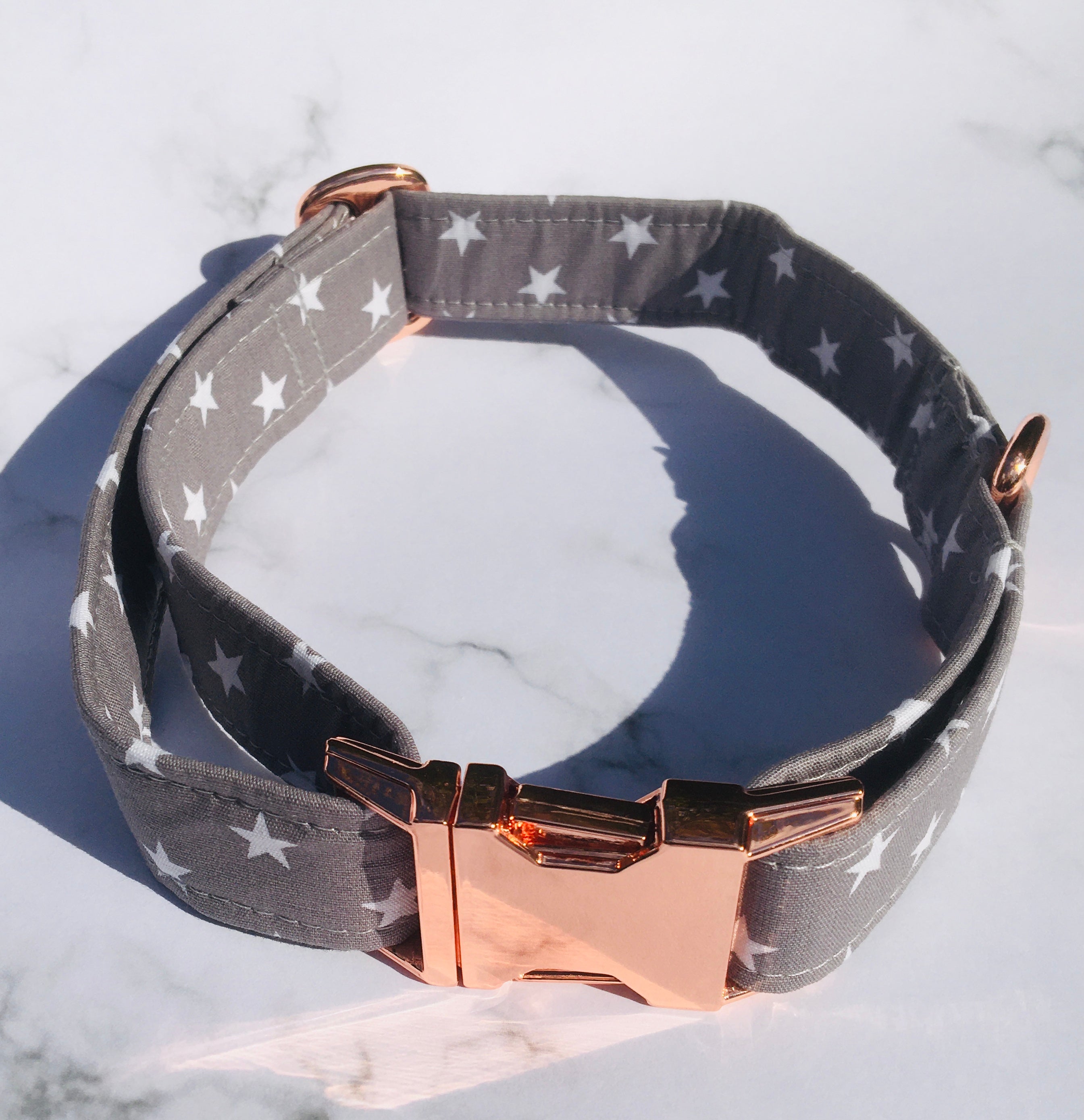 "Super-Star" Print Collar